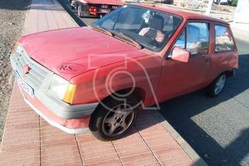 Buscan a una conductora que huyó tras provocar un accidente en Las Huesas (Foto TA)